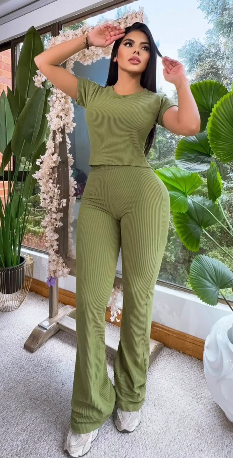 Conjunto Pantalón y Camiseta