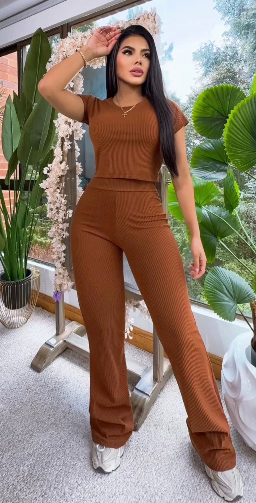 Conjunto Pantalón y Camiseta