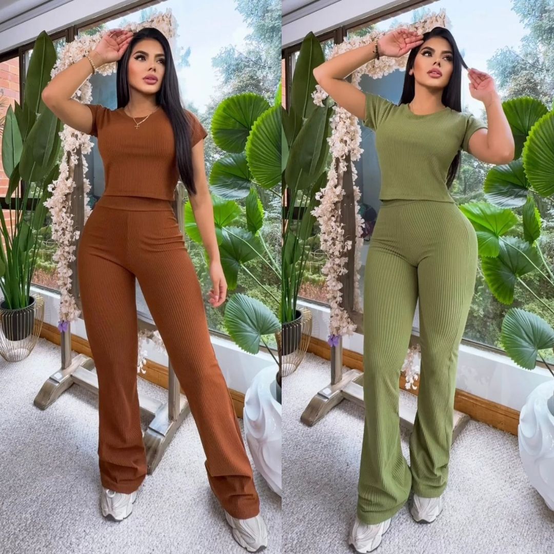Conjunto Pantalón y Camiseta