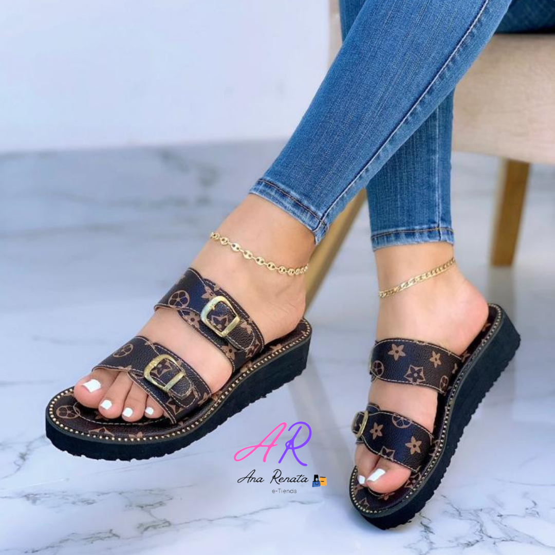 Chanclas dos hebillas 2025