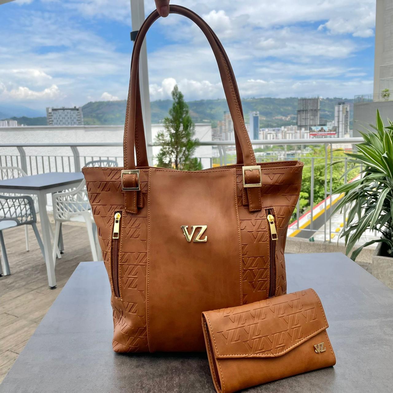 Duo Bolso de Mano + Billetera en Cuero